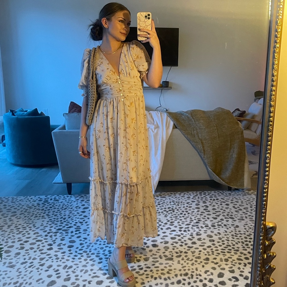Maxi ruffled dress